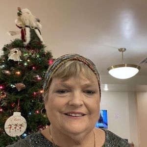 Meet your Posher, Cynthia